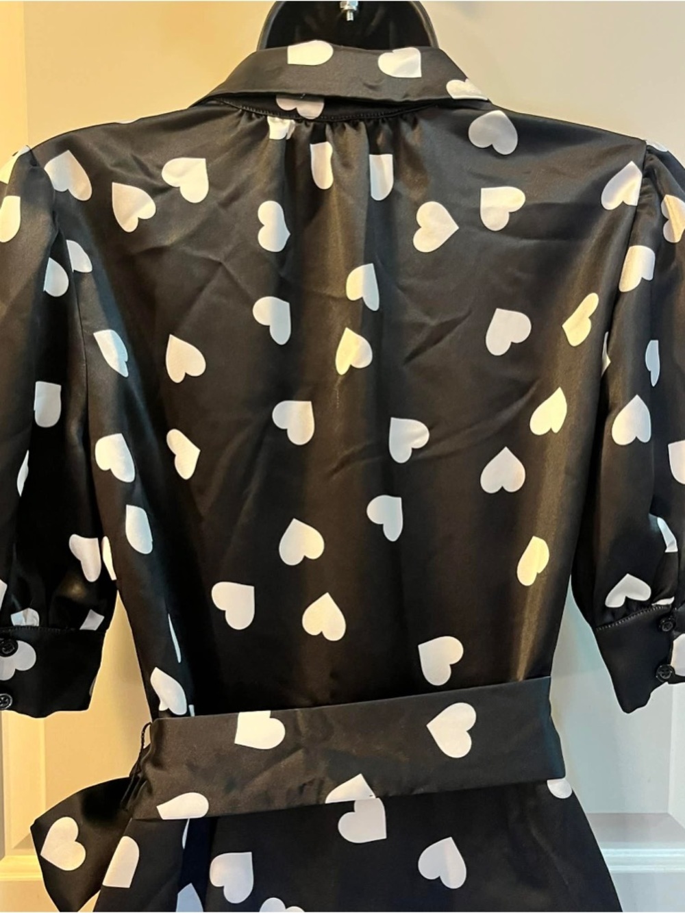 NWOT Kate Spade Black Heart Print Puff Sleeve Midi Shirtdress - 4 - Fabric Note! - Picture 6 of 13